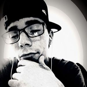 Meet your Posher, Leo